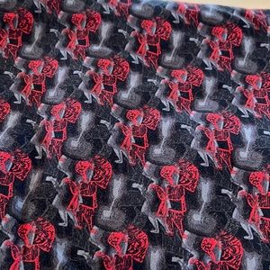 Lularoe TC Edna leggings Disney, never worn